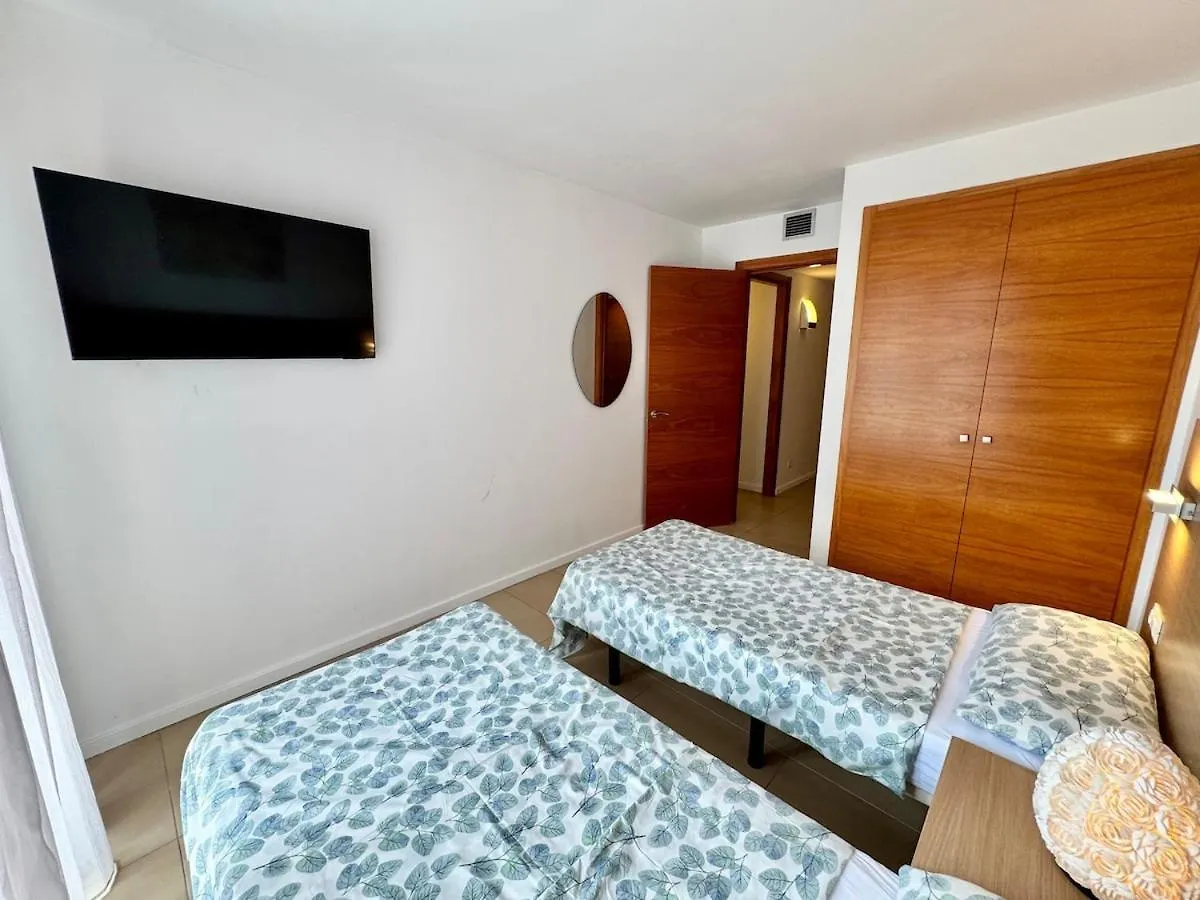 Apartment In Lloret De Mar With Pool And Parking 0*,