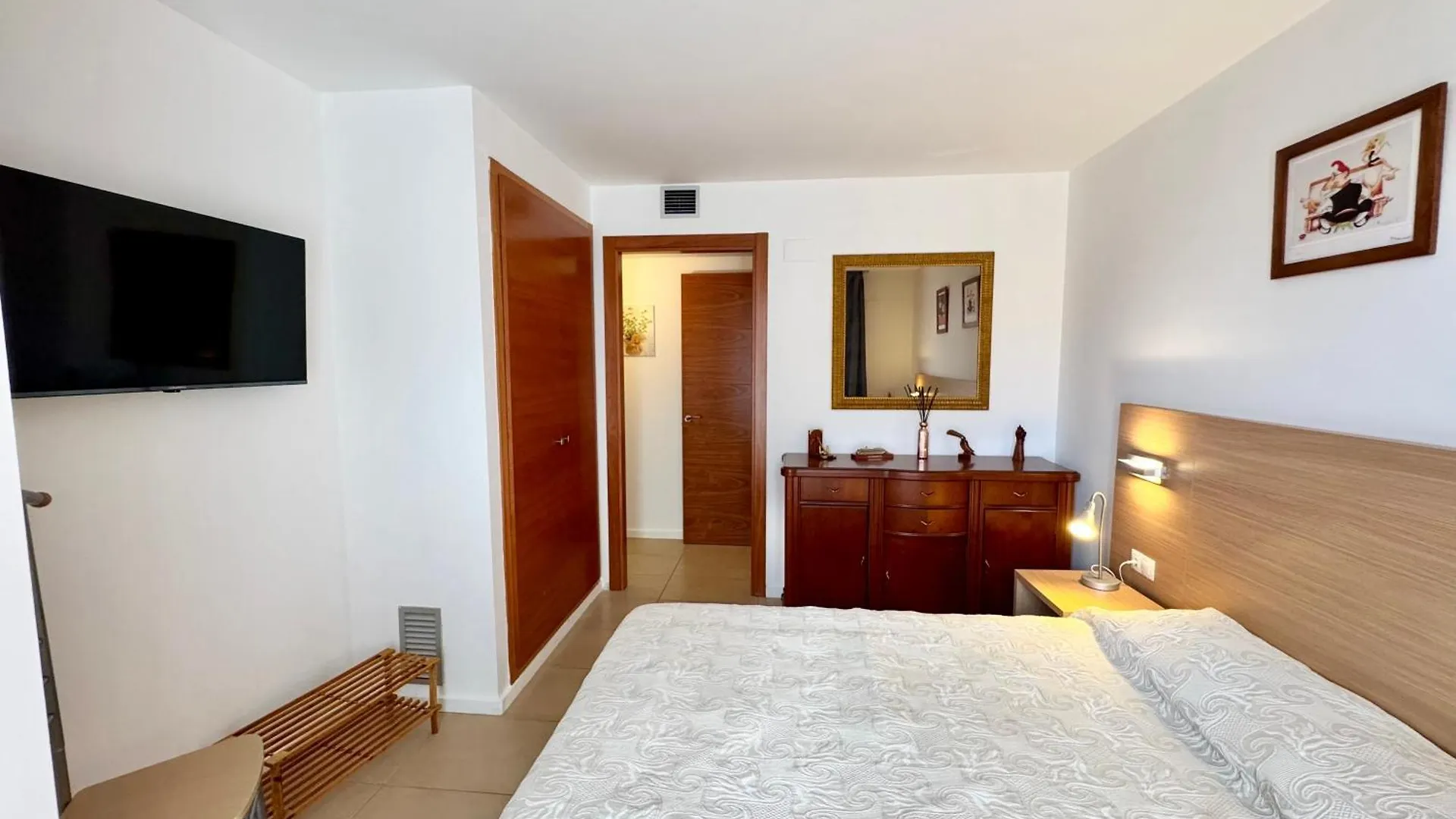 Apartment In Lloret De Mar With Pool And Parking 스페인